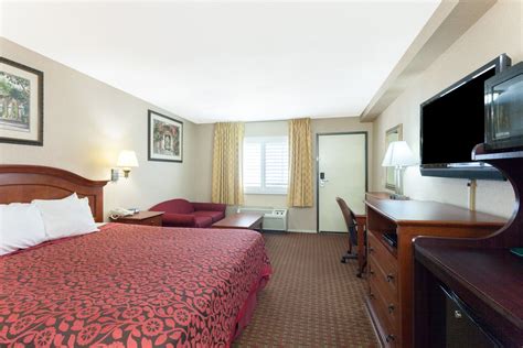 Days Inn by Wyndham Alhambra CA | Alhambra, CA Hotels