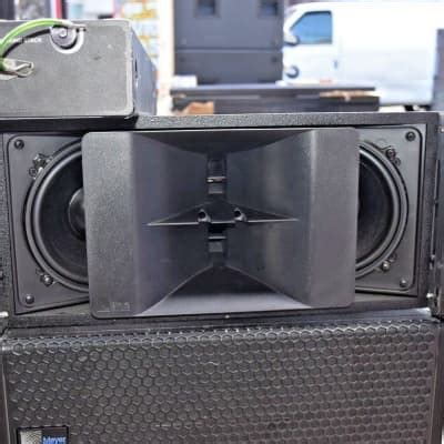 Meyer Sound MINA Compact Curvilinear Array Loudspeaker (LOT | Reverb