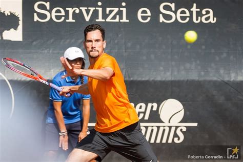 Tennis Atp Stoccolma Gianluca Mager Lotta Ma Cede In Due Set A