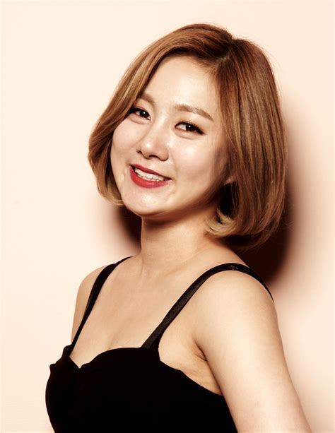 Top 30 sao nữ hot nhất Kbiz Jennie và nữ thần Yoona tranh nhau top 3 nhưng mỹ nhân hạng 1 mới