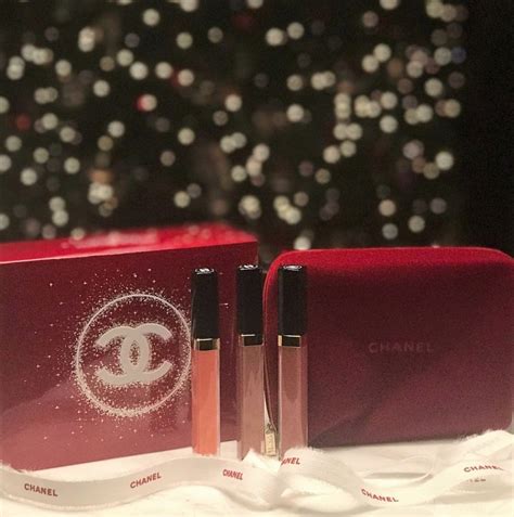 Holiday Sets: Chanel Lip Gloss Trio - Fab Over 40