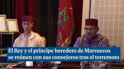 El Rey y el príncipe heredero de Marruecos se reúnen con sus consejeros