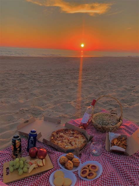 Sunsets And Picnics Beach Picnic Picnic Romantic Beach Picnic