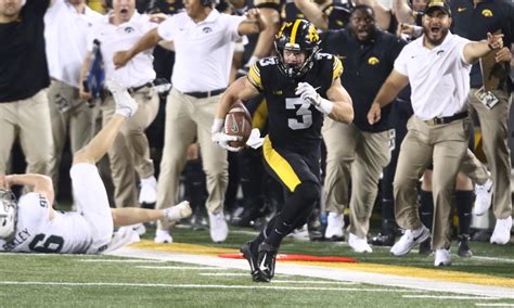 Iowa’s Cooper DeJean to reportedly miss remainder of regular season