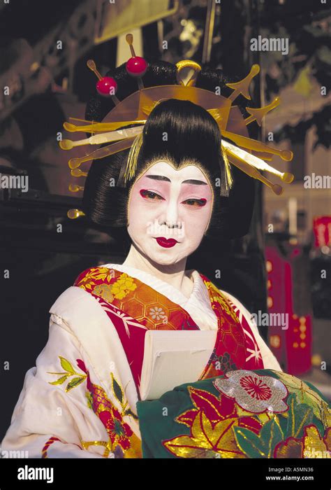 Oiran Courtesan At Asakusa Tokyo Japan Stock Photo Alamy