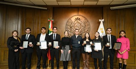 Entrega Monterrey Medalla al Mérito de la Juventud 2022 AVIMEX NEWS