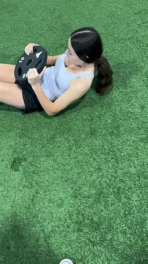 Petite Girl With Perky Tits Boobs Forum