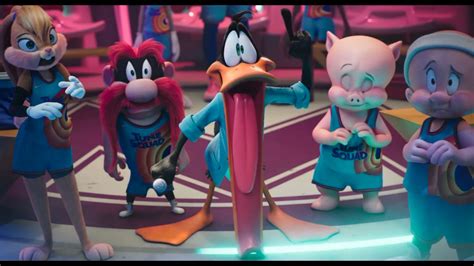 Primer Tráiler De Space Jam Nuevas Leyendas Vandal Random