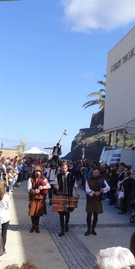 Gaiteiros Do Grupo Dos M Sicos Do Desfile Hist Rico Do Mercado