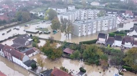 Inondations Dans Le Pas De Calais La Ville De Blendecques Toujours