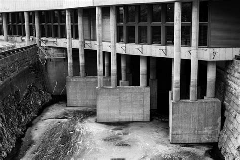 Concrete Dam on River · Free Stock Photo