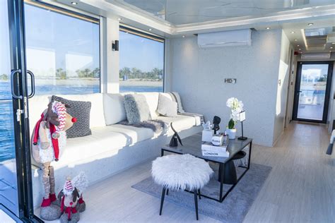 Queen Syn 49 Ft Boat The Queen Yachts