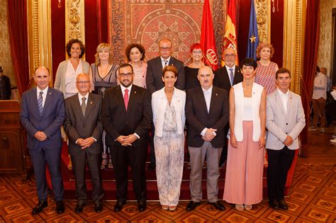 Los Trece Consejeros Y Consejeras Del Nuevo Gobierno De Navarra Han