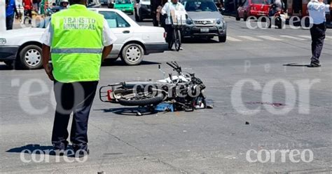 Motociclista Lucha Por Su Vida Luego De Chocar Contra Camioneta En