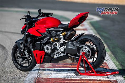 2022 Ducati Streetfighter V2 Review MCNews