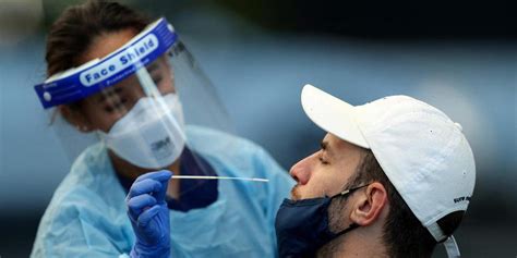 Covid 19 en France lépidémie repart le rebond des tests se confirme