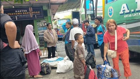 TRANSIT PENUMPANG BUS ALS 248 MALAH BUS ALS 248 MENDARAT DI KOTA