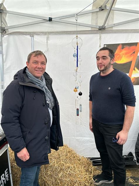 Foire Au Troc Et Aux Cochon 460 Ieme Champigny Sur Marne L Hydre De Verre