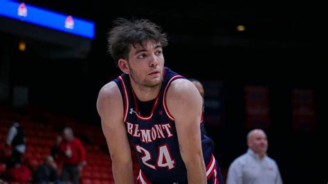 Men's Basketball - BelmontPhoto