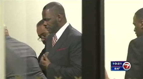 Feds Bring New Sex Crimes Charges Against Singer R Kelly Wsvn 7news Miami News Weather