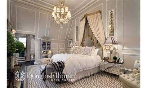 Tour Tommy Hilfigers Home At The Plaza Dujour Luxurious Bedrooms