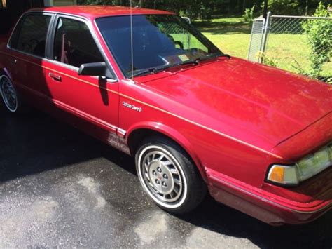 1993 Oldsmobile Oldsmoble Cierra S Maroon