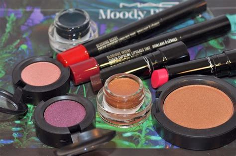 MAC Moody Blooms Swatches Sheen Supreme Lipstick Lipglass Tint