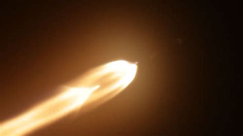 El Cohete Spacex Falcon Lanza Sat Lites Starlink Desde Cabo