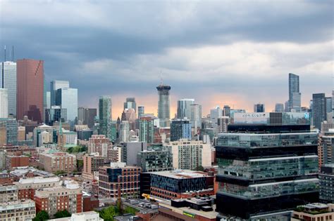 Photo of the Day: Skyline at Sunset | UrbanToronto