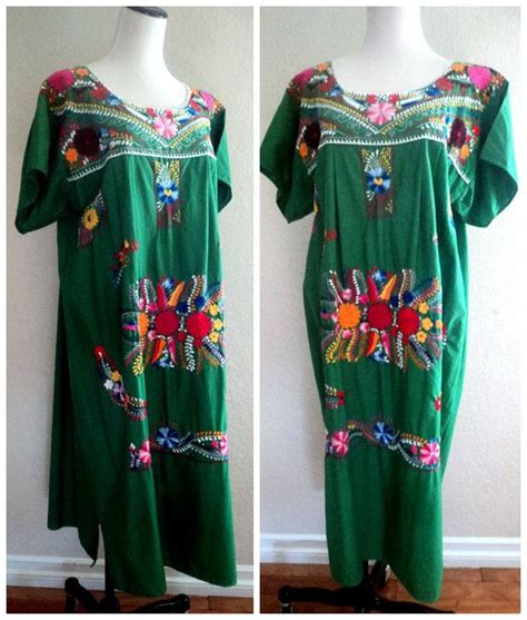 Vintage 70s 80s Mexican Embroidered Dress Hippie Embroidery Large Size