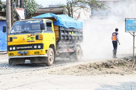 Kecelakaan Truk Tambang Di Parungpanjang Terjadi Lagi