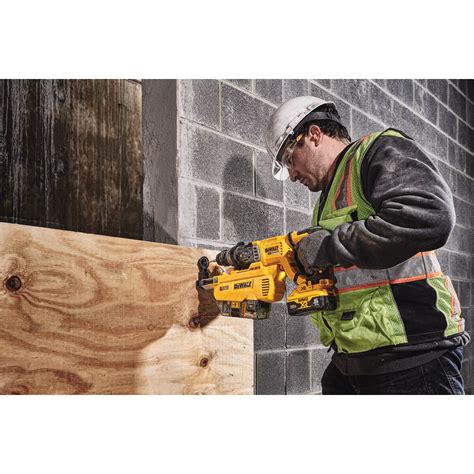 Dewalt • Dewalt Dch263r2 1 1 8 In Sds Plus D Handle Rotary Hammer Kit