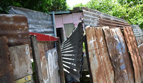 La Jamaïque demande à ses habitants de se déplacer vers des refuges en