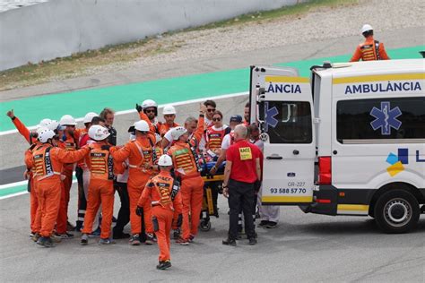 Paura Per Bagnaia Le Foto Della Terribile Caduta Al Via Del Gp