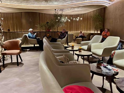 Review of Scanderbeg VIP Lounge at Tirana International Airport - Dan