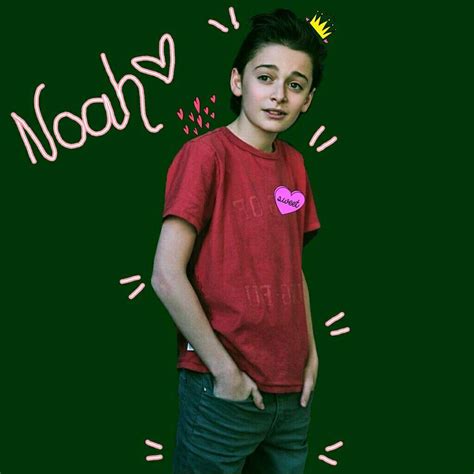 Noah Schnapp Wallpapers Wallpaper Cave