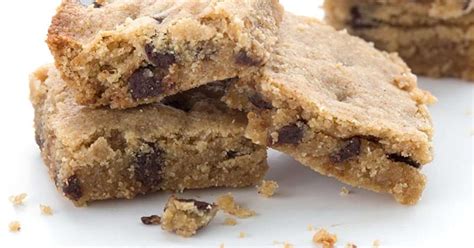 Chocolate Chip Keto Blondies Recipe — Samsung Food