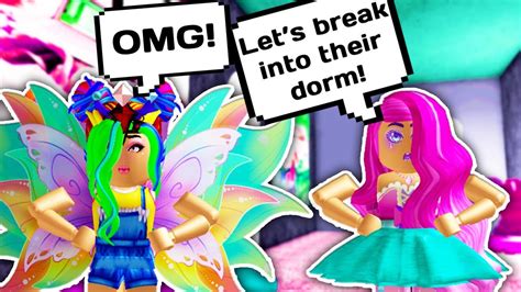 We Broke Into Their Dorm Room Roblox Royale High School W