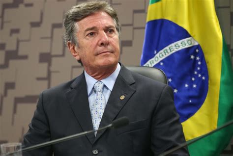 Não é hora de falar em impeachment de Bolsonaro diz Collor Jovem Pan