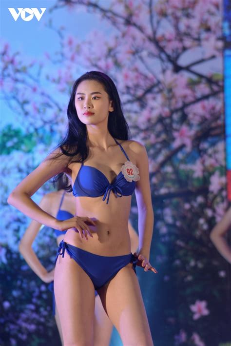 Phần thi Bikini của thí sinh Người đẹp Hoa Ban