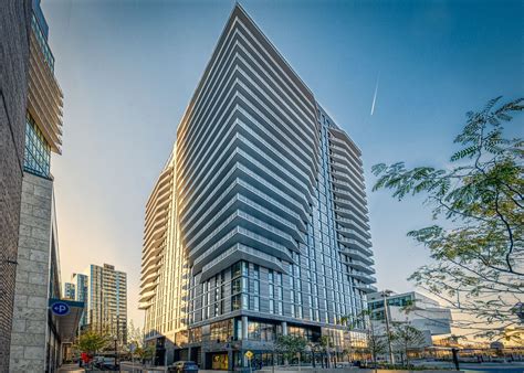 Luxury Apartment Photo Gallery | Cortland Rosslyn