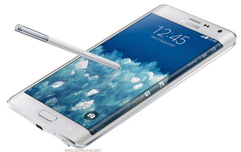 Samsung Galaxy Note Edge pictures, official photos