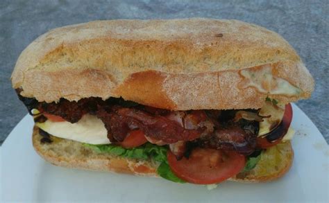 Caprese Bacon Ciabatta Sandwich Ein Leckeres Rezept Aus Der Kategorie