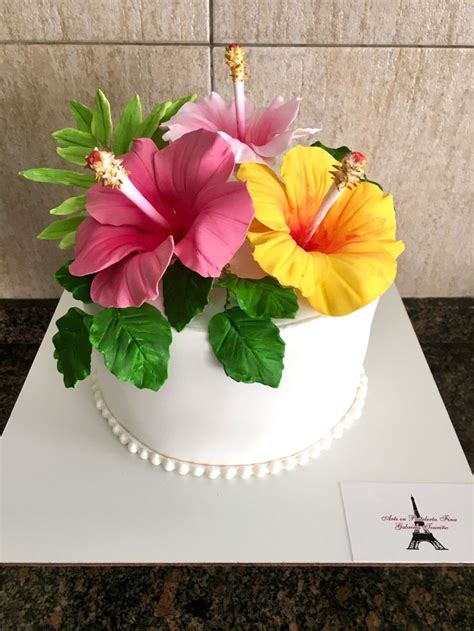 Hibiscus Flower Cake