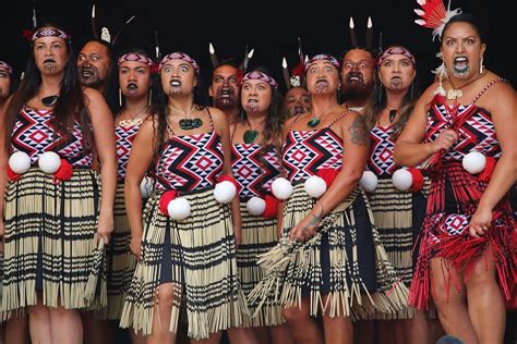 Te Taumata Kapa Haka A Spectacular Cultural Performance In New Zealand