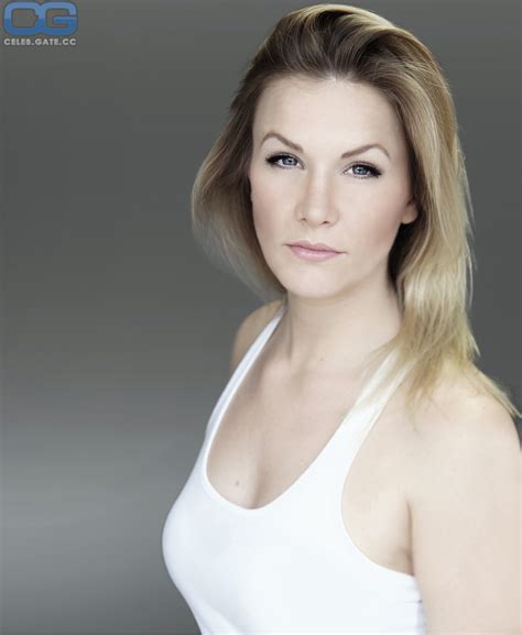 Laura Preiss nackt, Nacktbilder, Playboy, Nacktfotos, Fakes, Oben Ohne