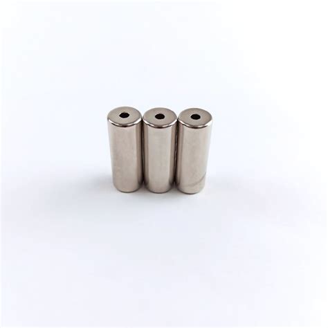 Industrial Magnetic Materials Rare Earth Magnets Strong N Cylindric