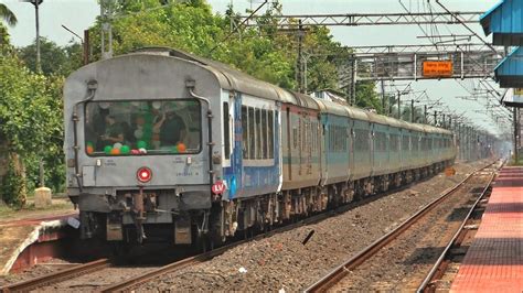 130 KMPH THUNDERSTORM SPEED BRAND NEW VISTADOME COACH ATTACHED NJP