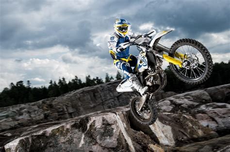 Husqvarna Enduro 4-Takt 2014 Motorrad Fotos & Motorrad Bilder