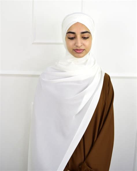 Chiffon With Jersey Cap Instant Hijab White Ina Collection